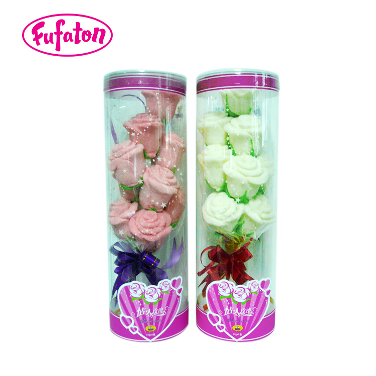 Marshmallow Rose in Cylinder
